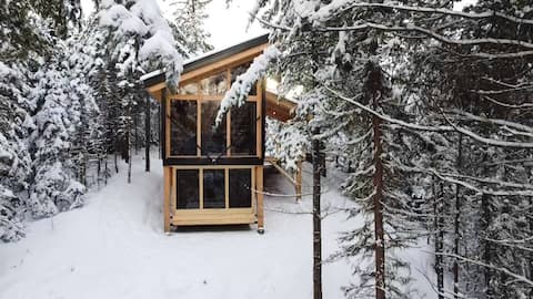 Top performing Airbnb: L'Edmond (Cabananse) in L'anse Saint Jean