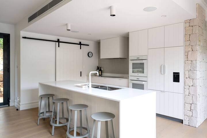 The Stokehole I Private Properties gallery image 4