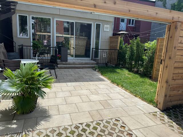 2850 SQFT apt w/ 4BDR-3BATH @Heart Little Italy gallery image 4