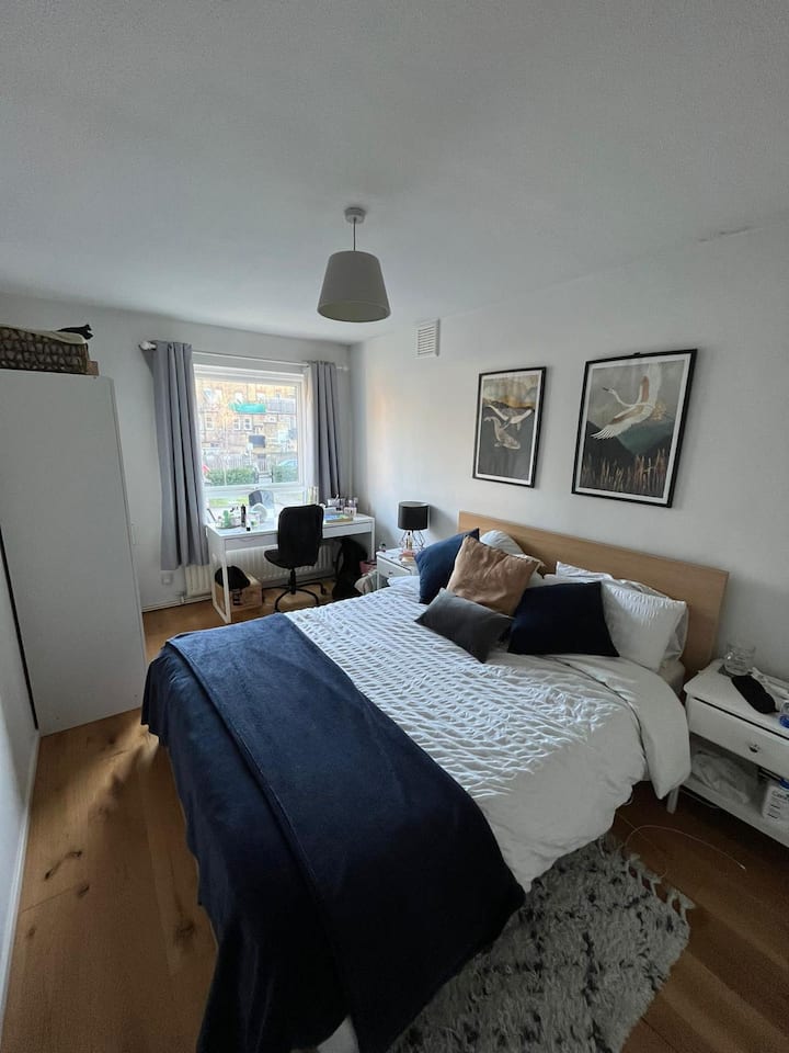 2 Beds *Parking* (7 Mins Walk Tube & 2 Mins River) - Fulham