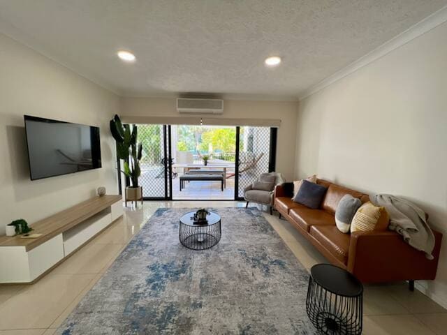 Southbank Garden Apt 2Bed/2Bath