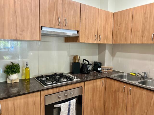 Southbank Garden Apt 2Bed/2Bath gallery image 5