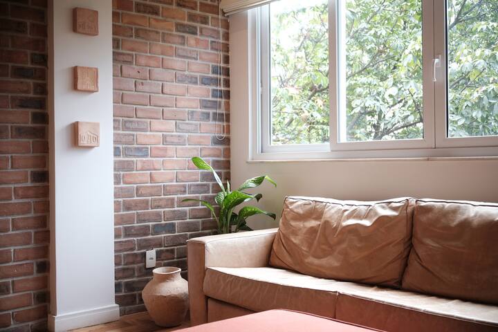 Leblon | 6min to Beach, Best Spot in the Area gallery image 4