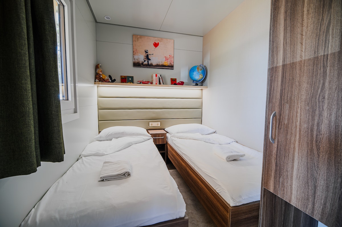 საძინებელი 3