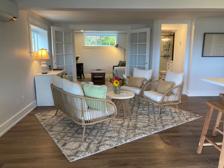 Ladysmith Harbour View House - Chemainus