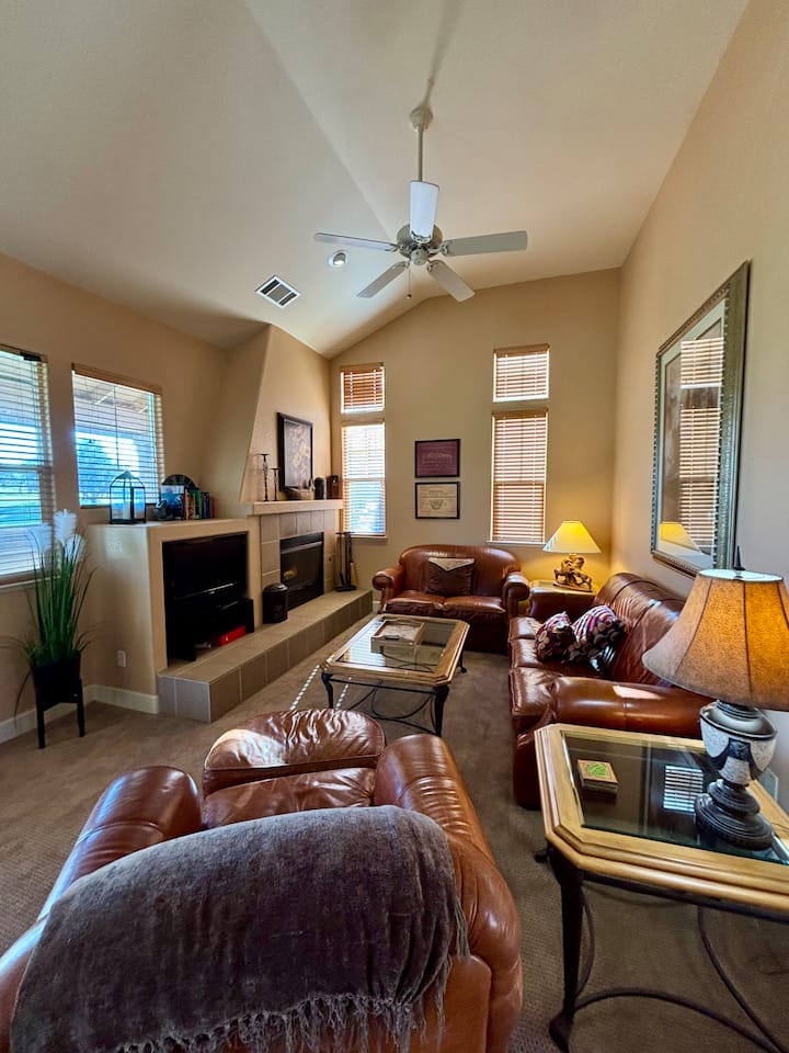Lodge Bungalow At Copper Valley - 87 - Lake Tulloch, CA