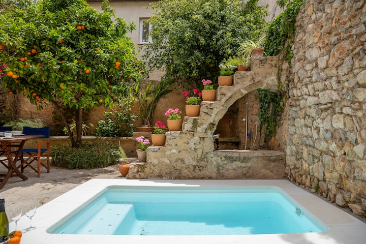 Ca Sa Padrina. Tradition and charm in Mallorca.