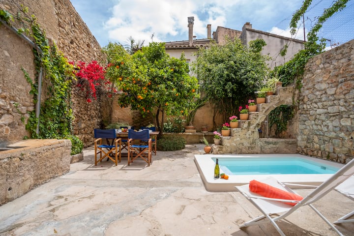 Ca Sa Padrina. Tradition and charm in Mallorca.