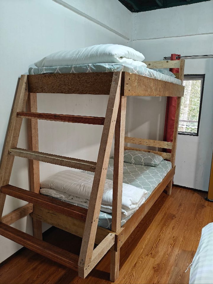 საძინებელი 3