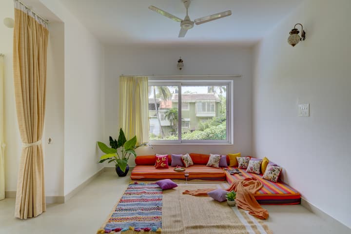 Living room image 4