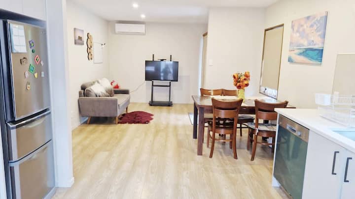 Epsom Star | Walk To Cafes & Restaurant - Auckland