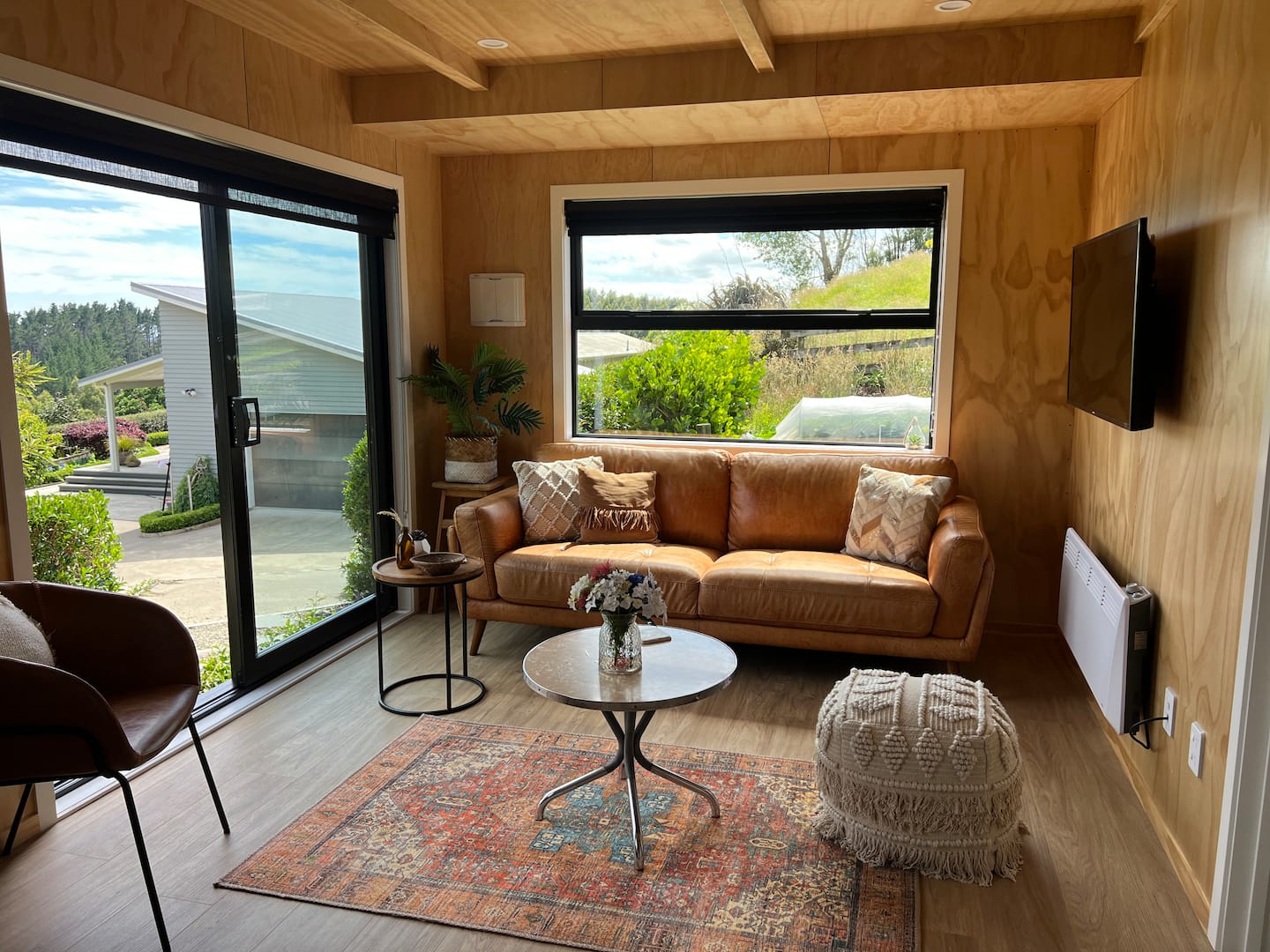 Te Whare Iti (The Little House @ Brownlea) 1