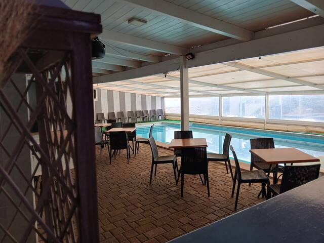 Villa con piscina anche inverno gallery image 4