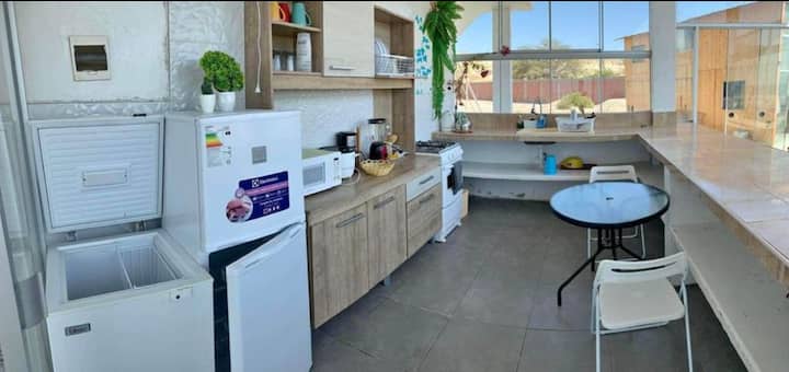 Casa Frente Al Mar Con Piscina Y Terraza-colán - Paita