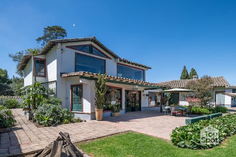 New TopSpot® Historic Colonial Hacienda from 1863