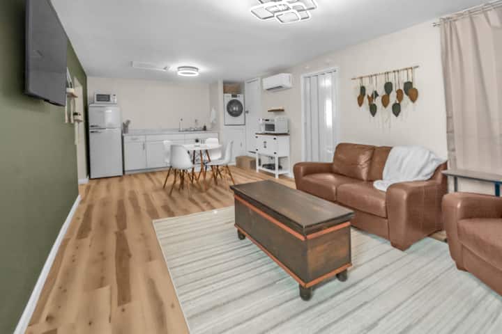 The Hampton Tiny Home! - Hampton, VA