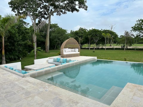 Karibana Golf Retreat with Resort Pool