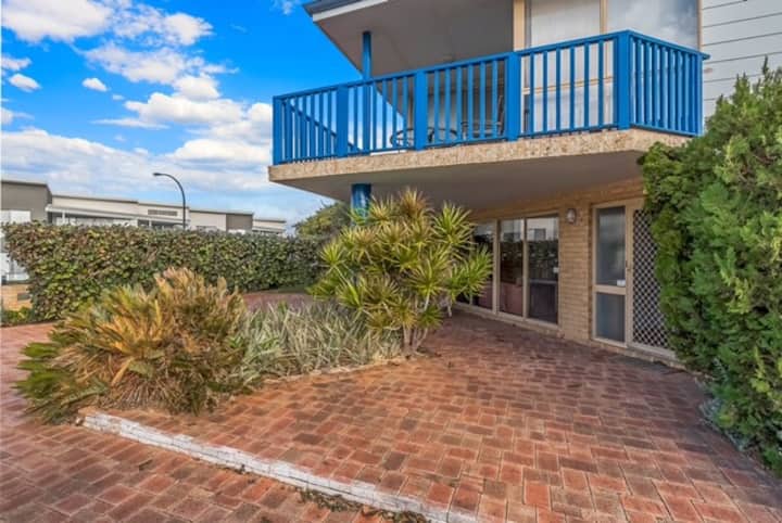 Australian Houses Rockingham 9A Bell Street - Houses for Rent in Rockingham, Western Australia ...