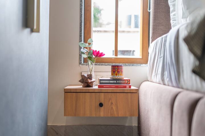 Living room image 1