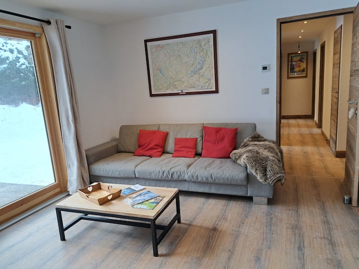 Chalet Pollux : 4 Chambres, 8 Personnes, Au Calme - Chamonix-Mont-Blanc