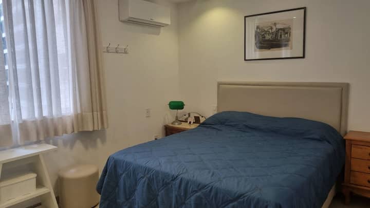 საძინებელი 1