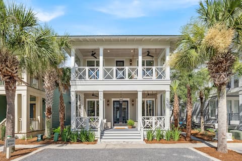 New in Seacrest! Stunning! Pool, Bikes, Sleeps 18!