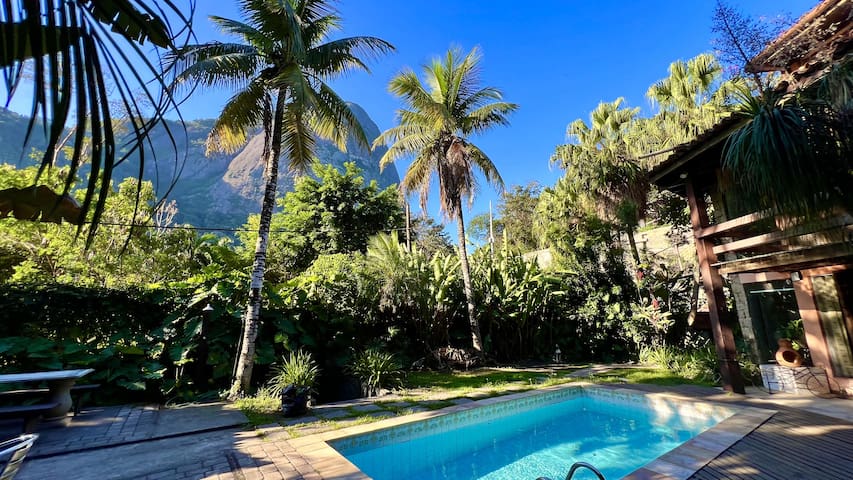 Casa Arte Boutique perto da praia da Joatinga.