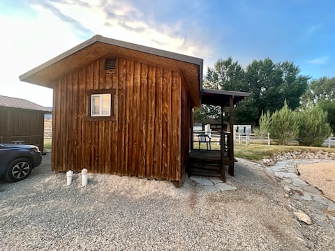 Almo Inn Cabin 7 - Denver