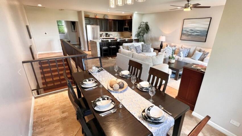 Comfy Townhouse + Golf Cart • Strong Wi-Fi/BBQ