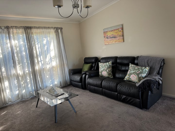 Cosy Getaway By The Sea - Ardrossan