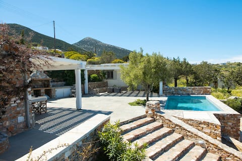 Unique Cycladic getaway villa, Sifnos