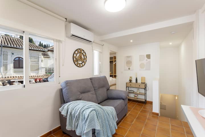 Suite Con Terraza Privada En Plaza De Fortuny - Granada