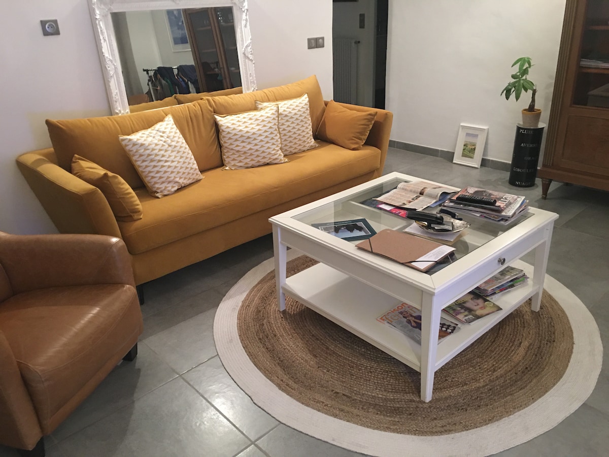 Top Airbnb: Quiet apartment in a good location. à Saint Florent