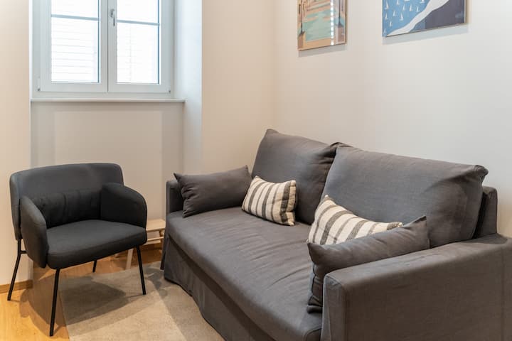 Guesthost - Palazzo Machiavelli Elegant Apartment - Trieste