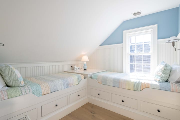 Dormitorio 4 (casa principal)