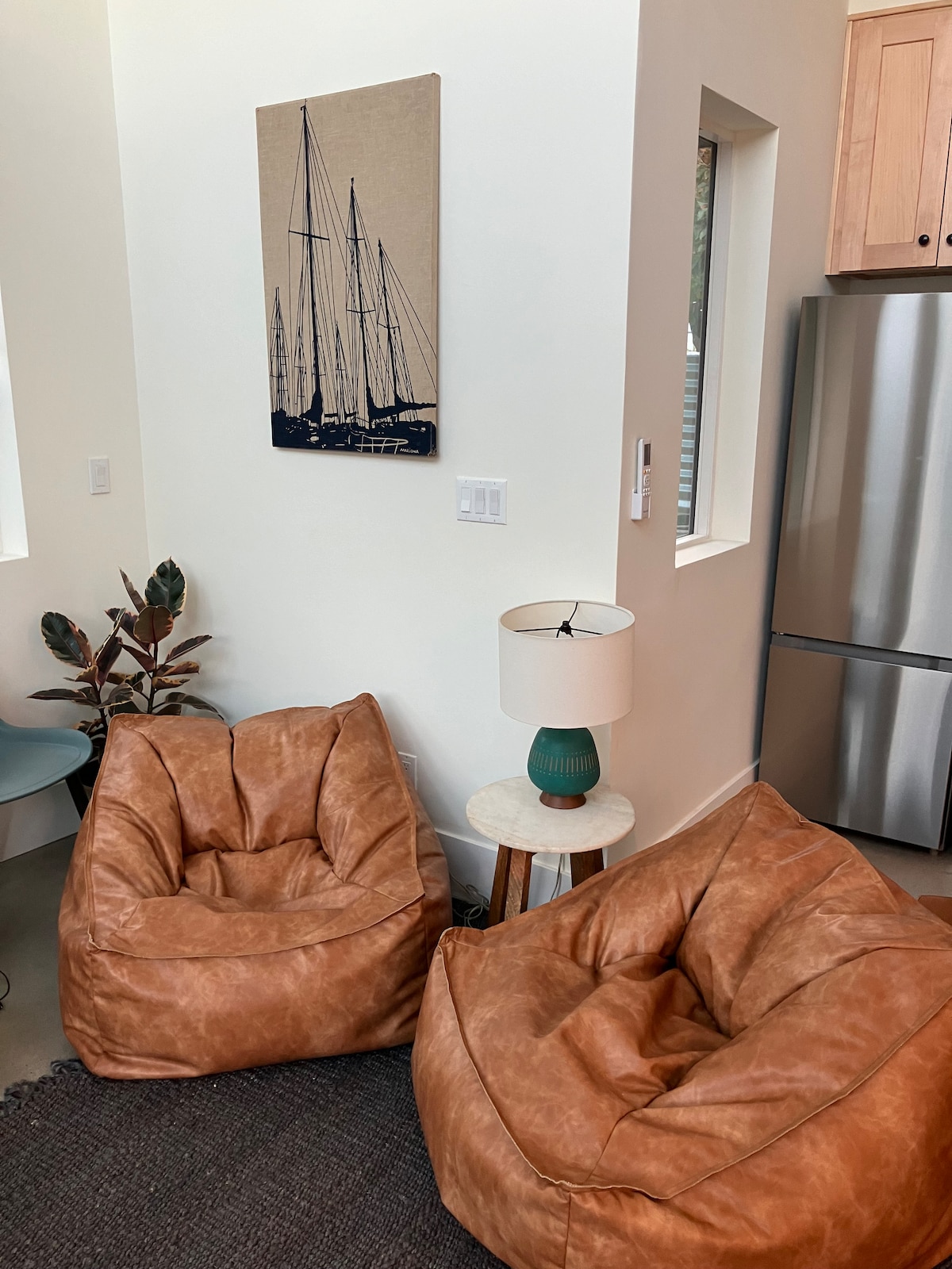 Top performing Airbnb: The York Retreat in Los Angeles