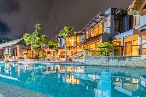 10BR family villa in Jimbaran - Benoa Harbour view