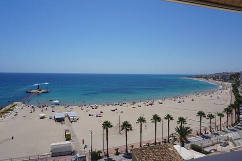 Charming apartment with gorgeous views to the ocean