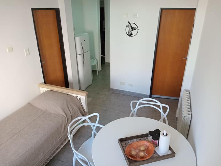 Depto 2. Súper Cómodo, 38m2 - Comodoro Rivadavia