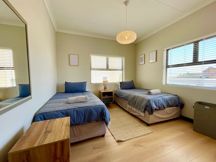 إطلالة على الزاوية المطلة على الشاطئ