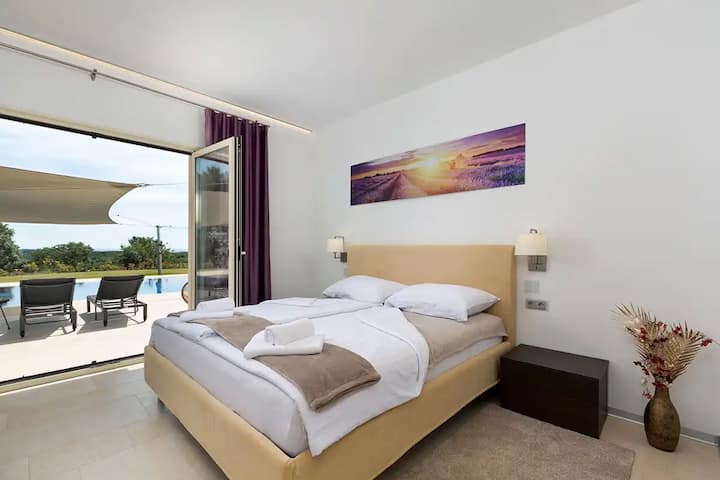 Спална соба 6