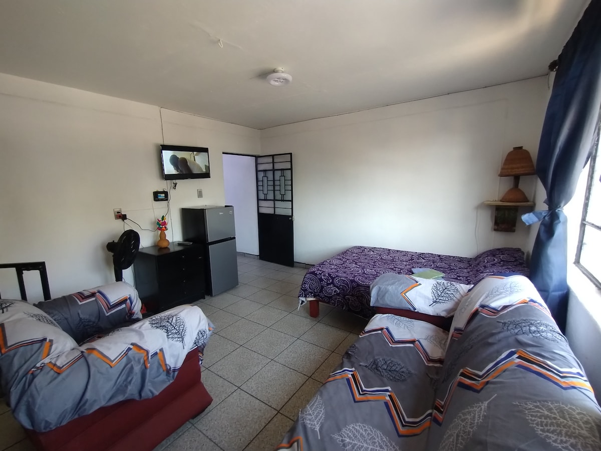 საძინებელი 1