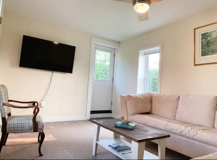 Private Home In Almonte - Carleton Place