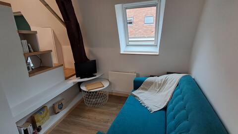 Top Airbnb: The Island Studio à Chalon Sur Saône