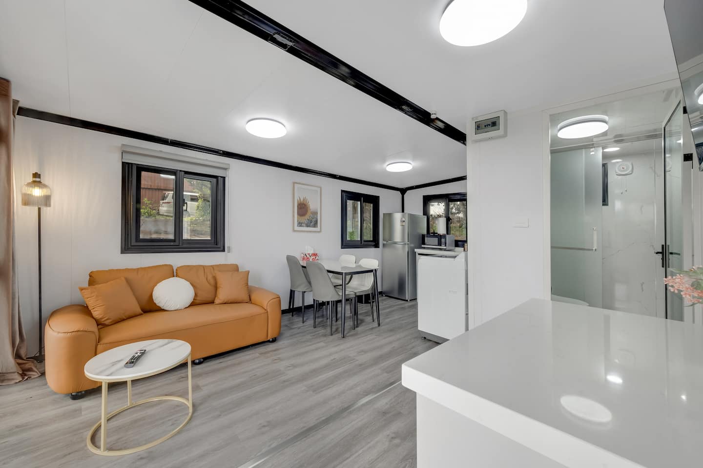 2 Bedrooms Cabin In Pukekohe 4