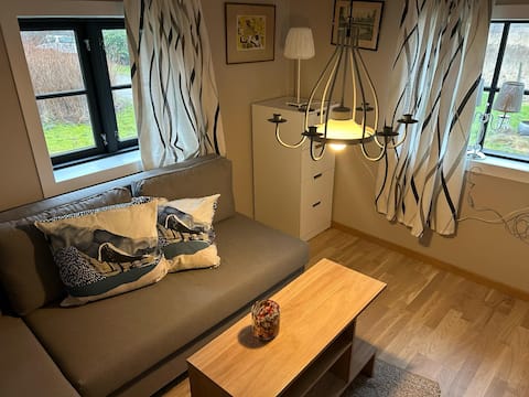 Popular Airbnb listing: Röda-Stugan in Stenungsund