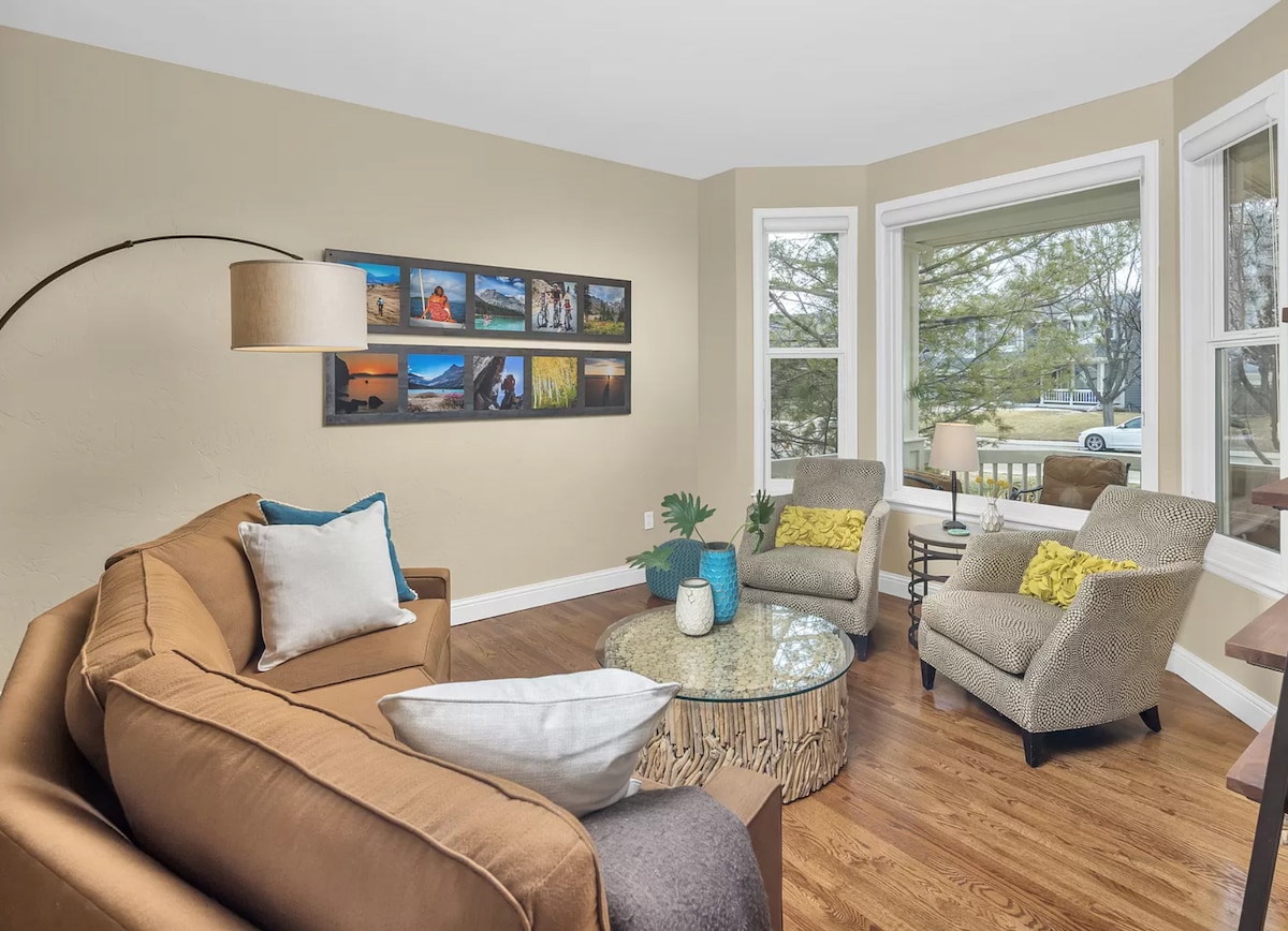 Top Airbnb: Sunny-4BR-Boulder-Spacious Home-Pool-Tennis in Gunbarrel