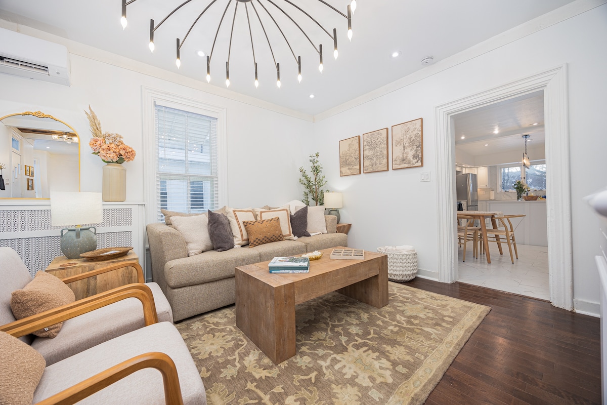 Remodeled Charming Historic Home,4 bed 2.5 bath – Photo 8