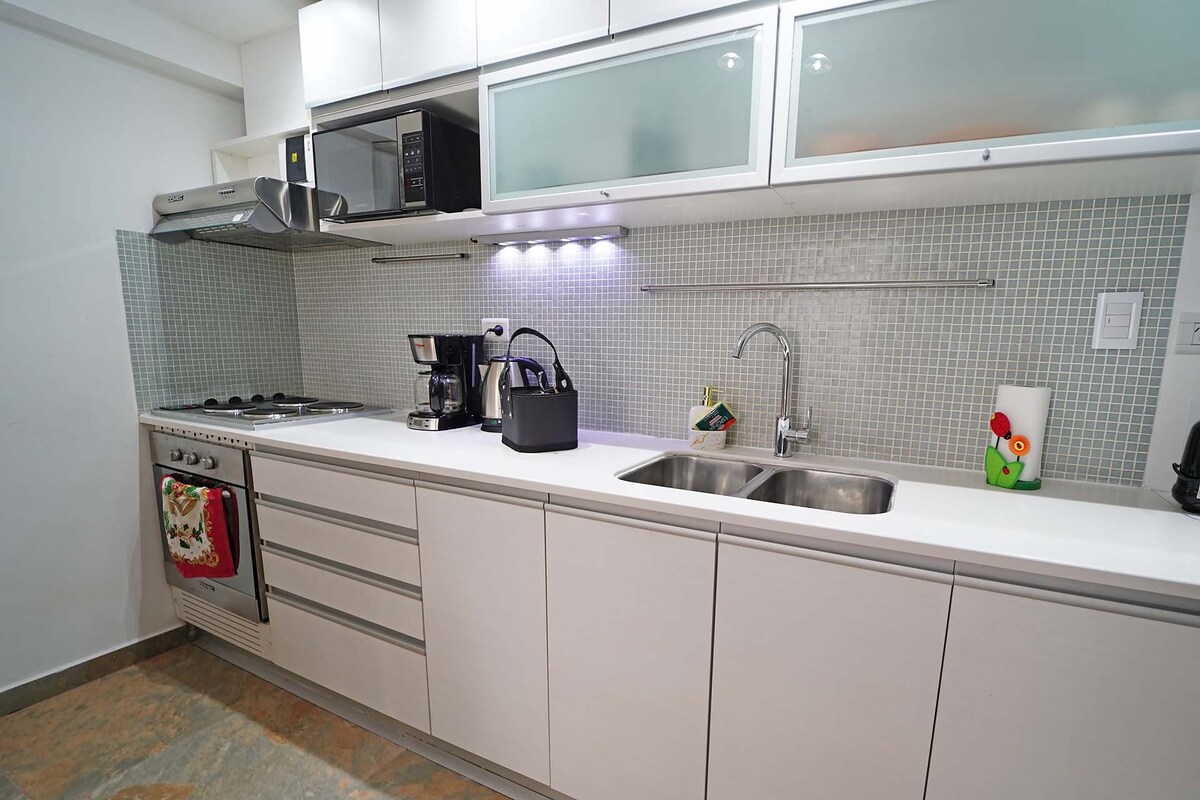 Top performing Airbnb: Family 4 - Downtown, 1 block from Av. San Martin in Ushuaia