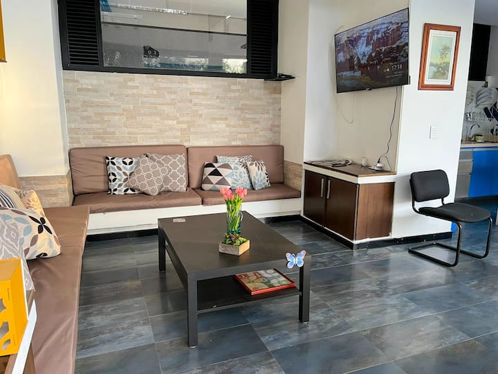 Casa La Mariposa 19 Pls. Vía La Mesa - San Joaquín - La Mesa